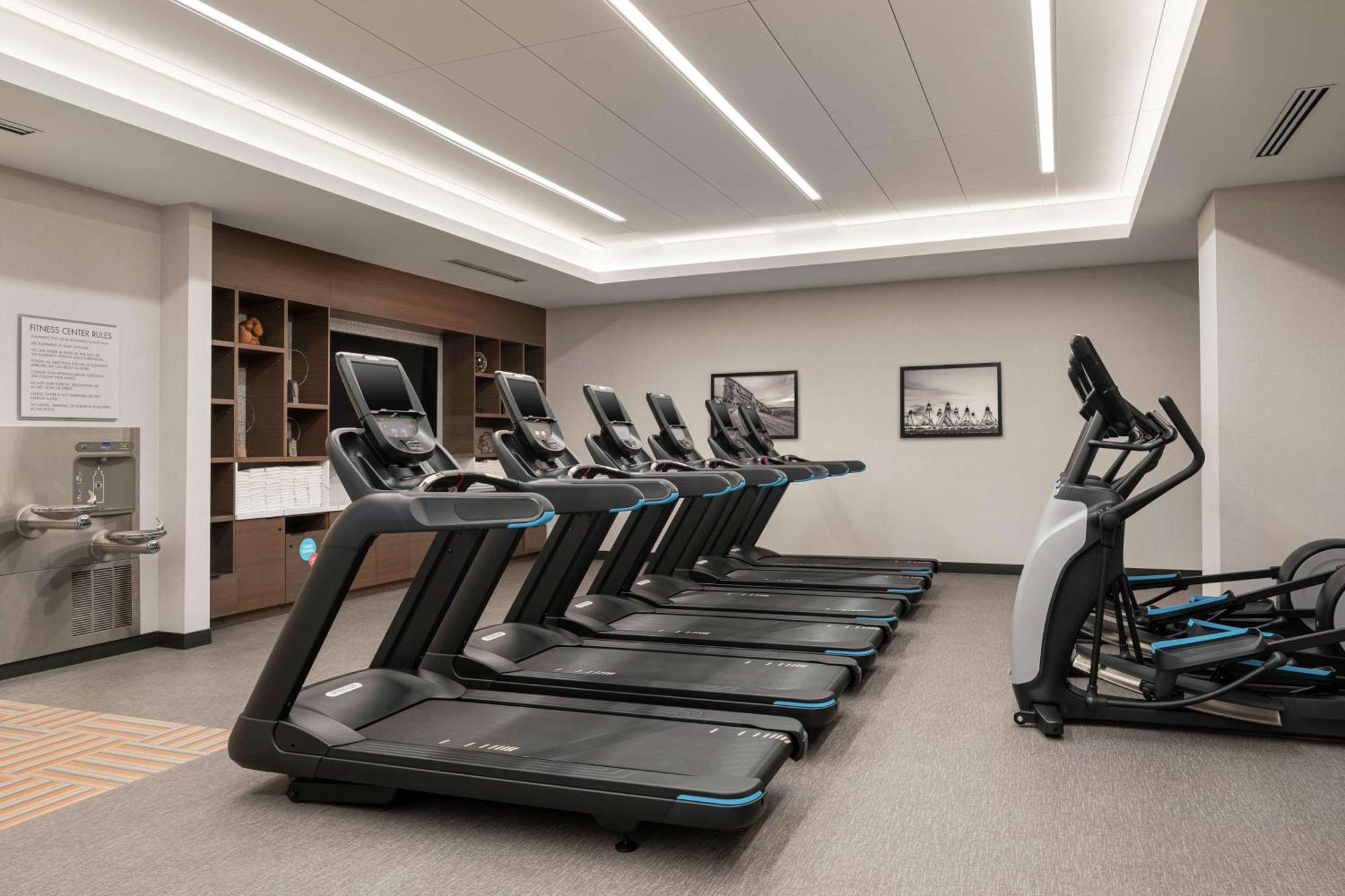 Tru By Hilton Denver Downtown Convention Center Bagian luar foto